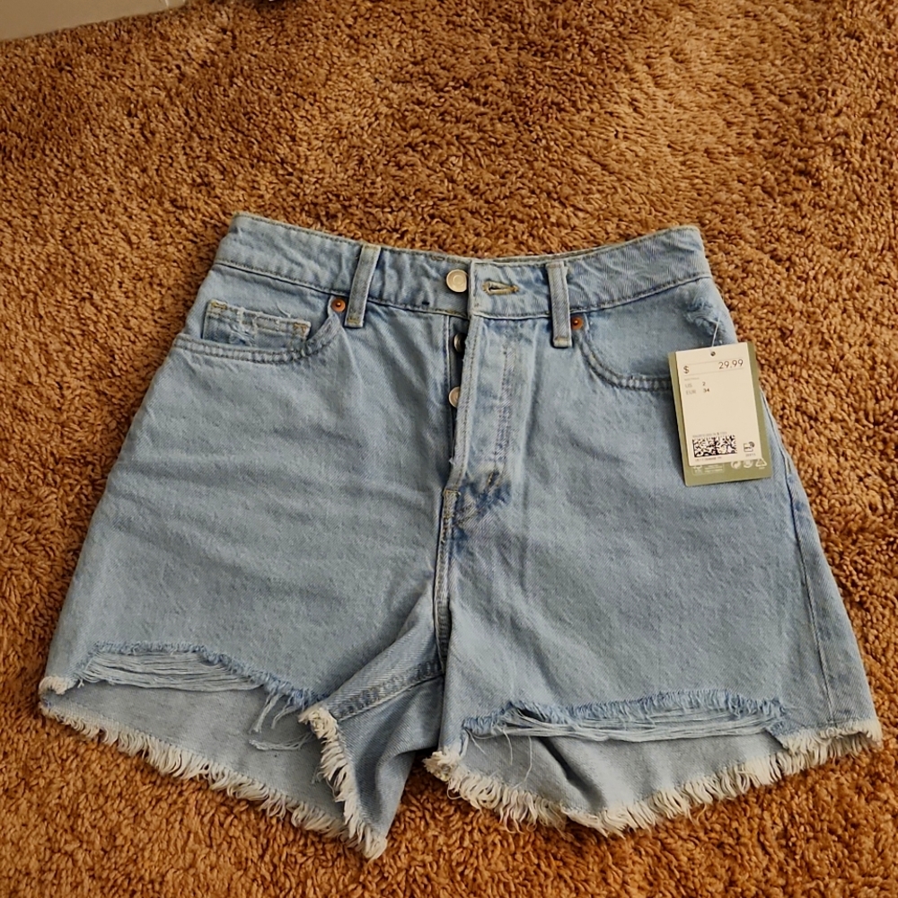 H&M DENIM SHORTS